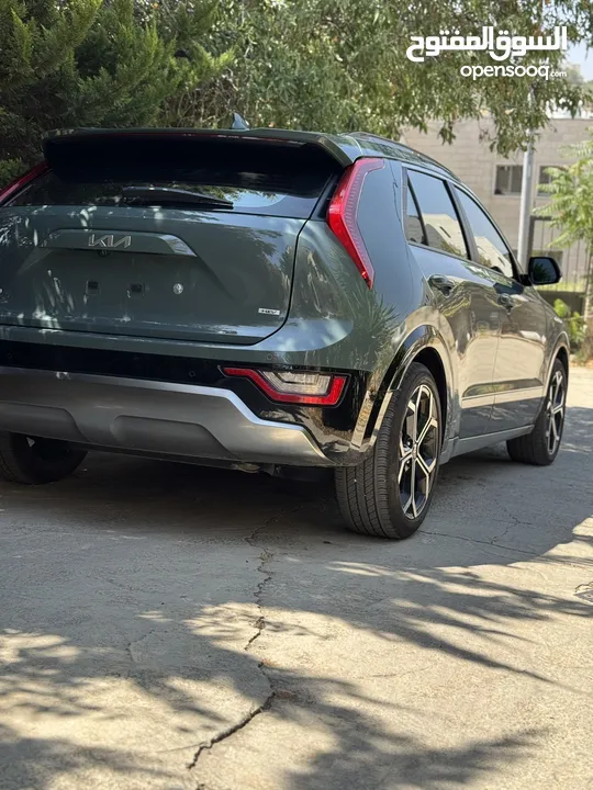 يسعد كل اوقاتكم   لدى شبابنا_ملاح_اوتوكار الجديدة كلياً  Kia Niro Hybrid