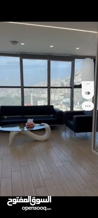 مكتب اطلاله  رائعه  تشطيب سوبر ديلوكس. مكيفات ستاير كهرباء ماء جاهز للتسليم