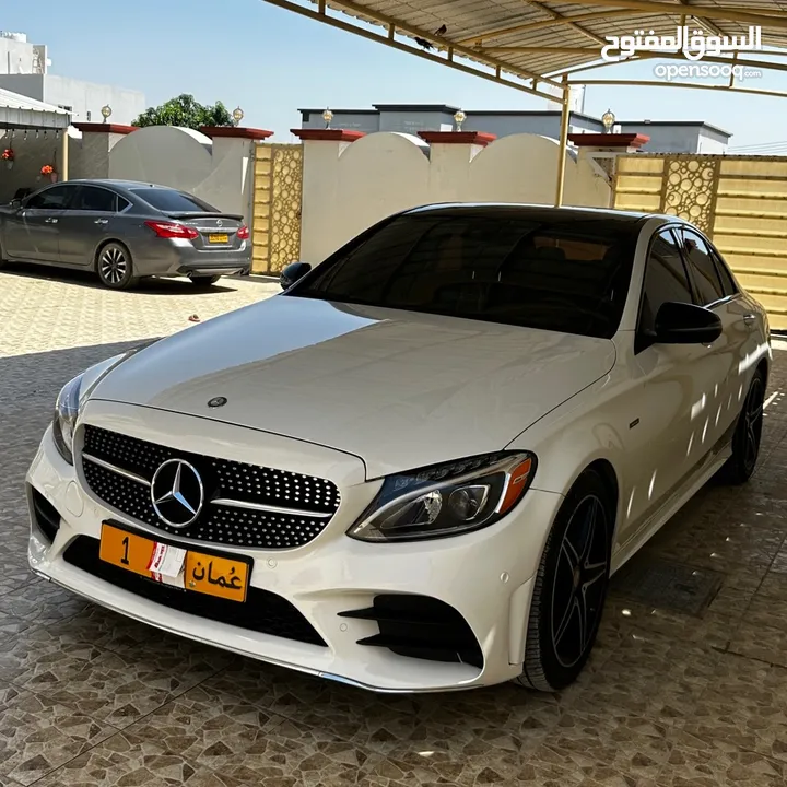 مرسيدس c450 amg اصل بدون حادث تشليع استخدام شخصي