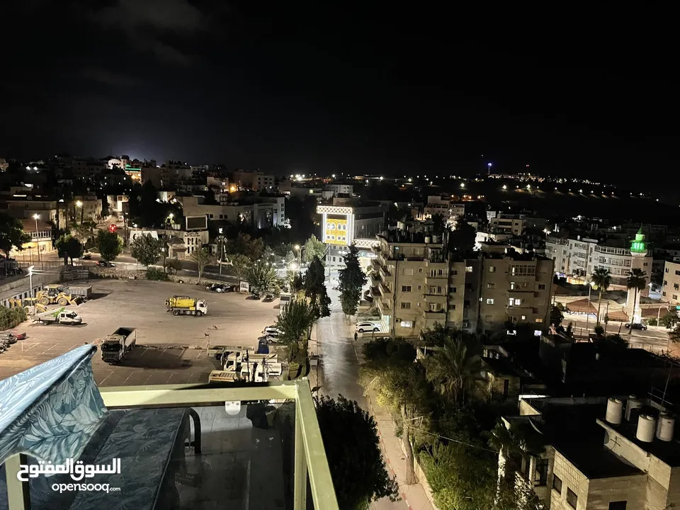 روف للايجار مفروش في اجمل مناطق رام الله والبيرة التواصل مع المالك مباشرة دون وسيط 1500 دولار