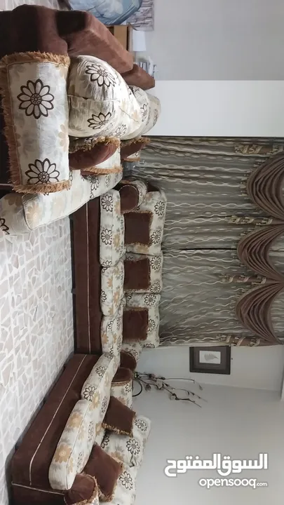 غرفة ضيوف 7 مقاعد كنب امريكي للبيع