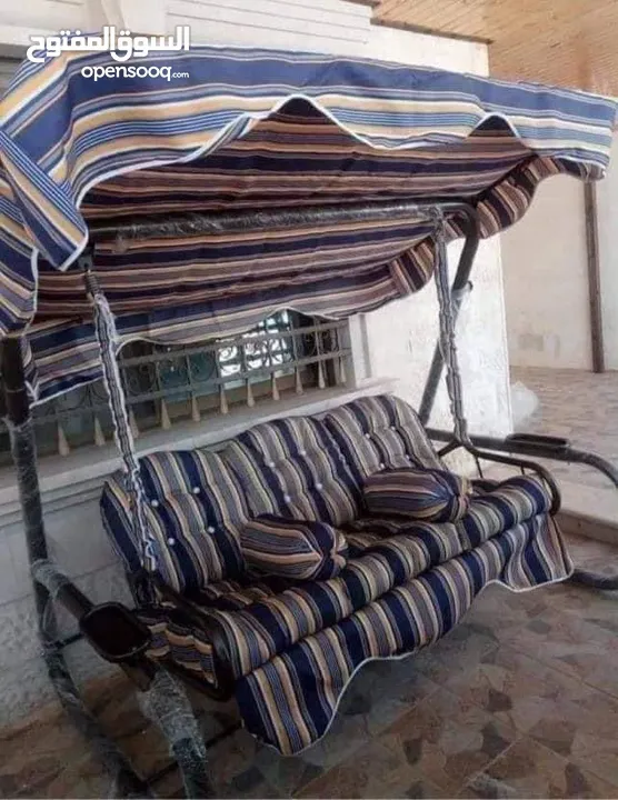 مراجيح ثلاثية ورباعيه وثنائيه  واطقم رتان  وكرسي هزاز وكل مستلزمات الحدائق والمزارع والمنازل