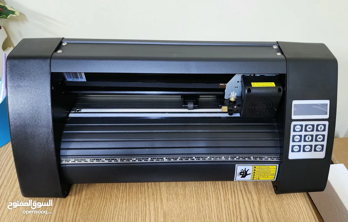 كتر ريفاين لقص الستكر . cutter plotter