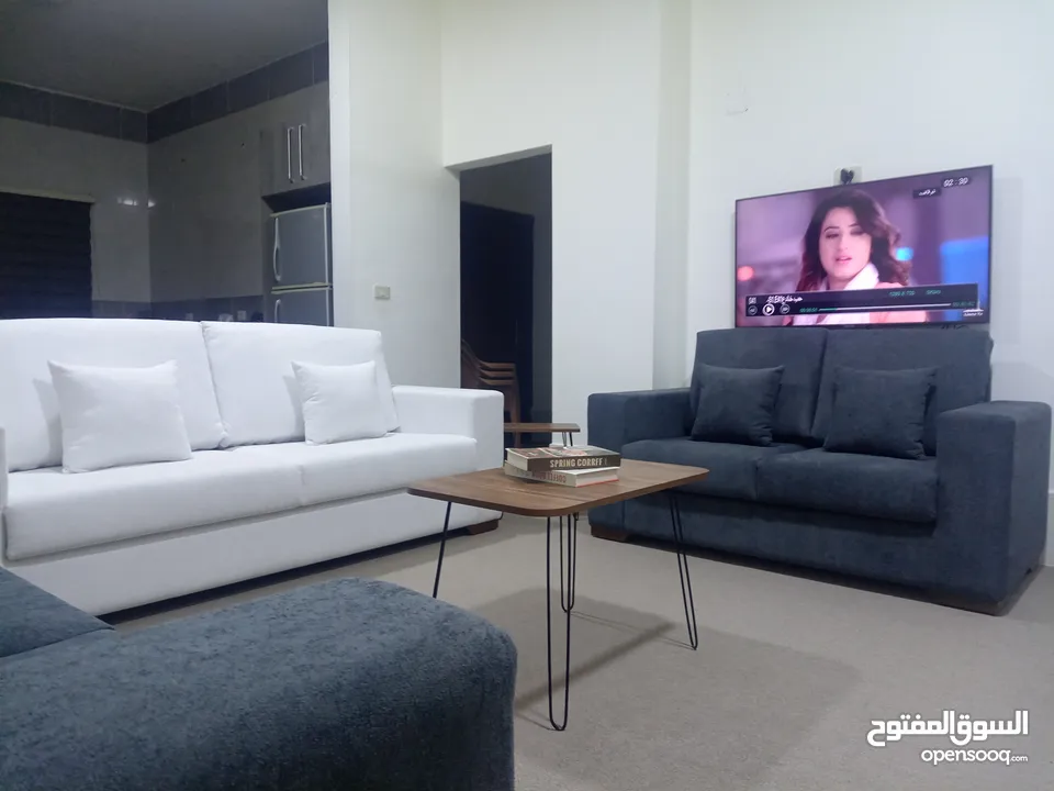 طقم كنب امريكي فاخرااا تفصيل استعمال شهر عرسان للبيع بسعر مغري