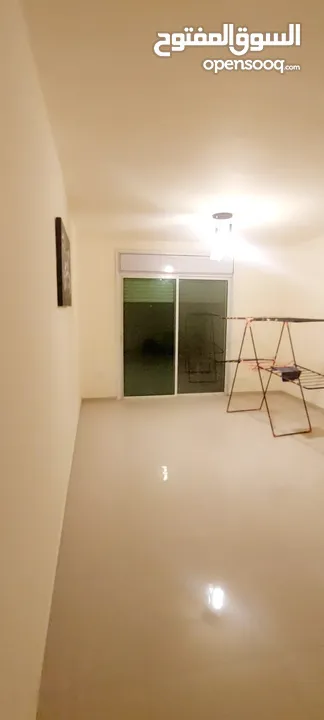 شقة للبيع بالطيرة..بمساحة 190  m