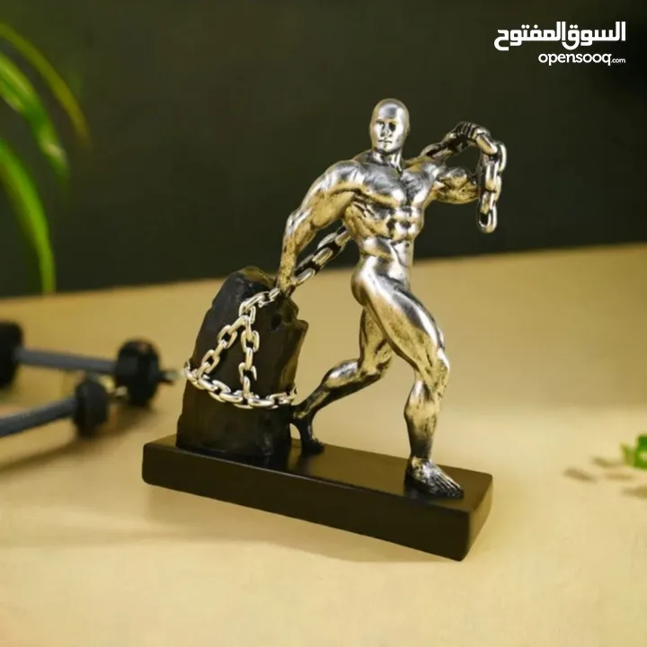 Muscle Silver Man Pull Weights Statue