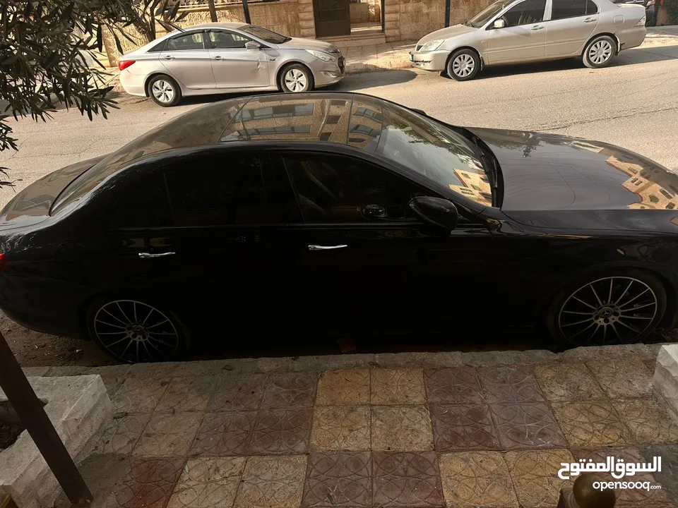 مرسيدس بينز E 200 للييع