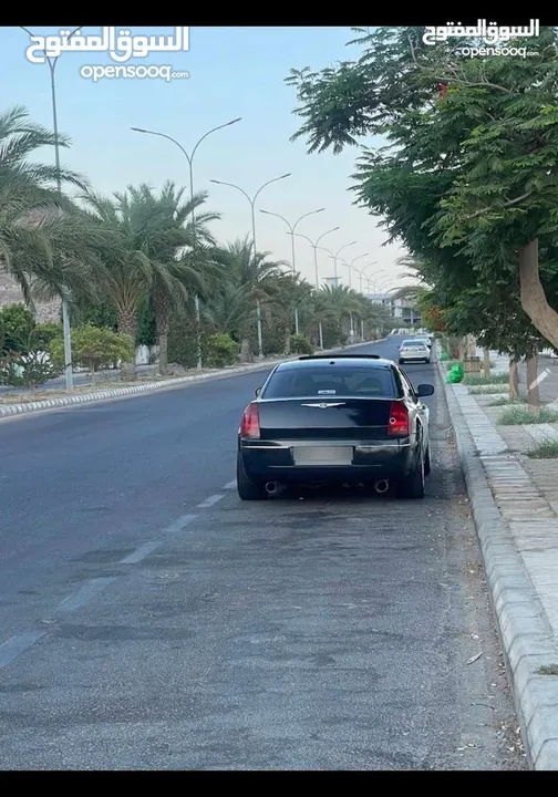 كرايسلر للبدل او البيع بالاقساط بدفعه 1600د