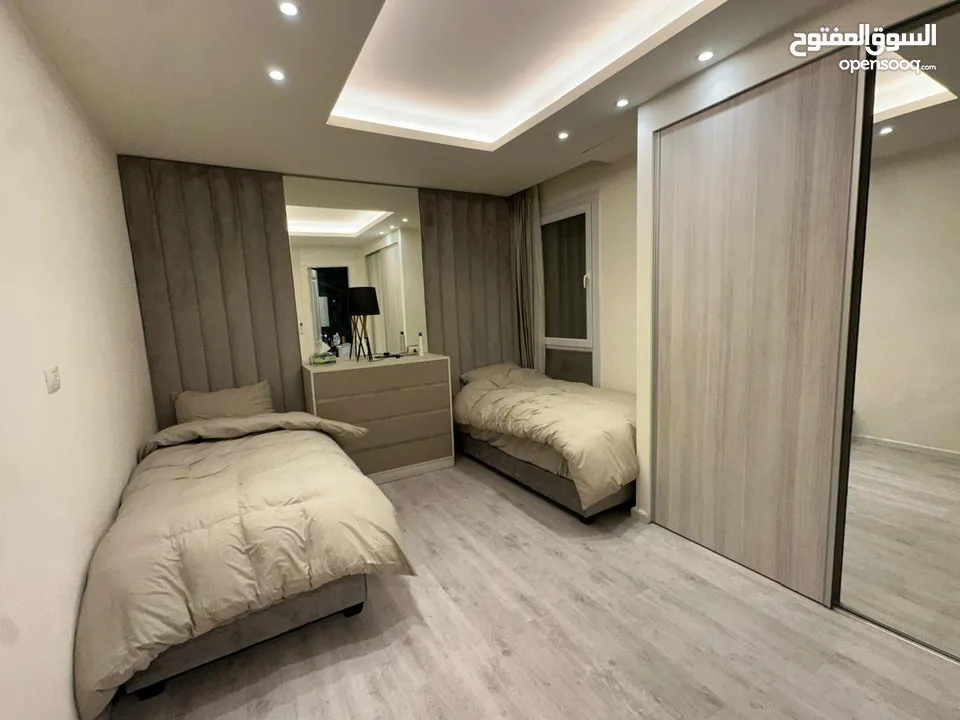 شقة 6 غرف نوم للايجار في الظهير ( Property 39856 )-175046761