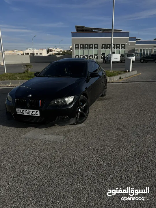 BMW E92 -325i