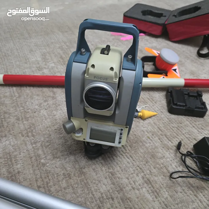 جهاز total station focus 8
