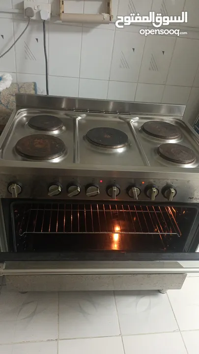 فرن كهربائي . bompani electric oven