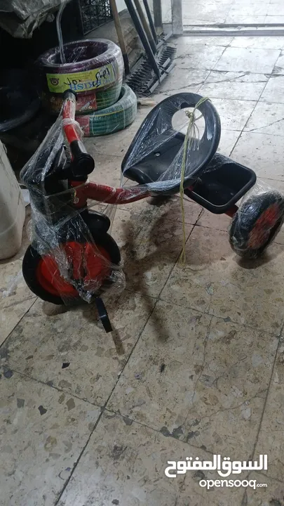 لبيع بسكلت أطفال مستعمل حالة جيدة جداً، مناسبة للأطفال الصغار، سهلة الاستخدام ومريحة.لونه احمر مميز