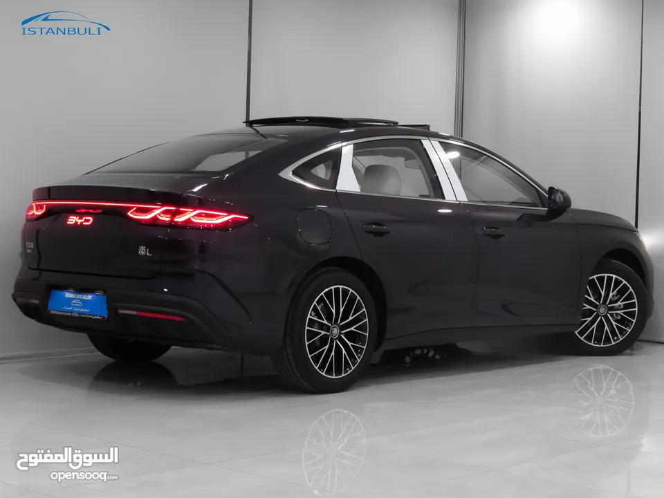 Qin L DM-i 120KM EXCELLENCE 2024 تقطع 2100كم بالفل