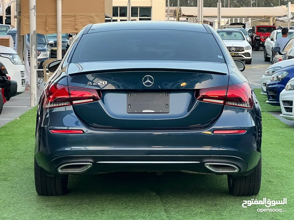 MERCEDES BENZ A220 2019