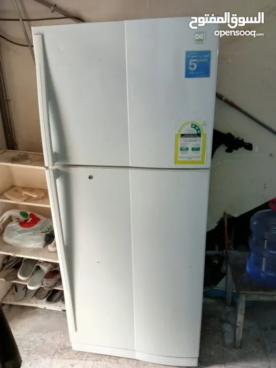 It's a very good fridge, cooling is also good, it has to be sealed due to buying a new fridge