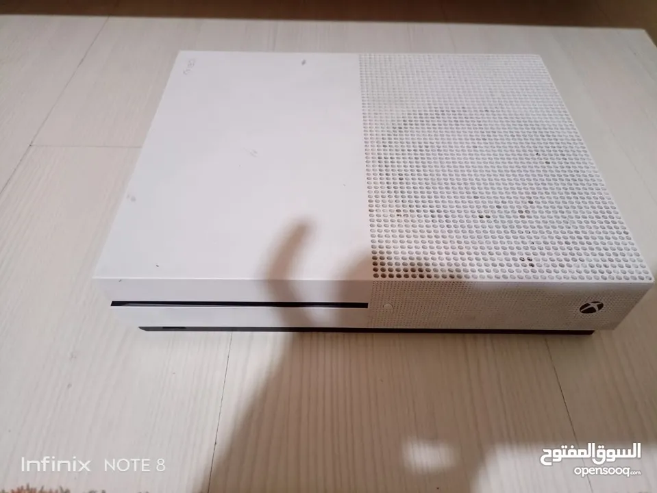 Xbox one s للبيع