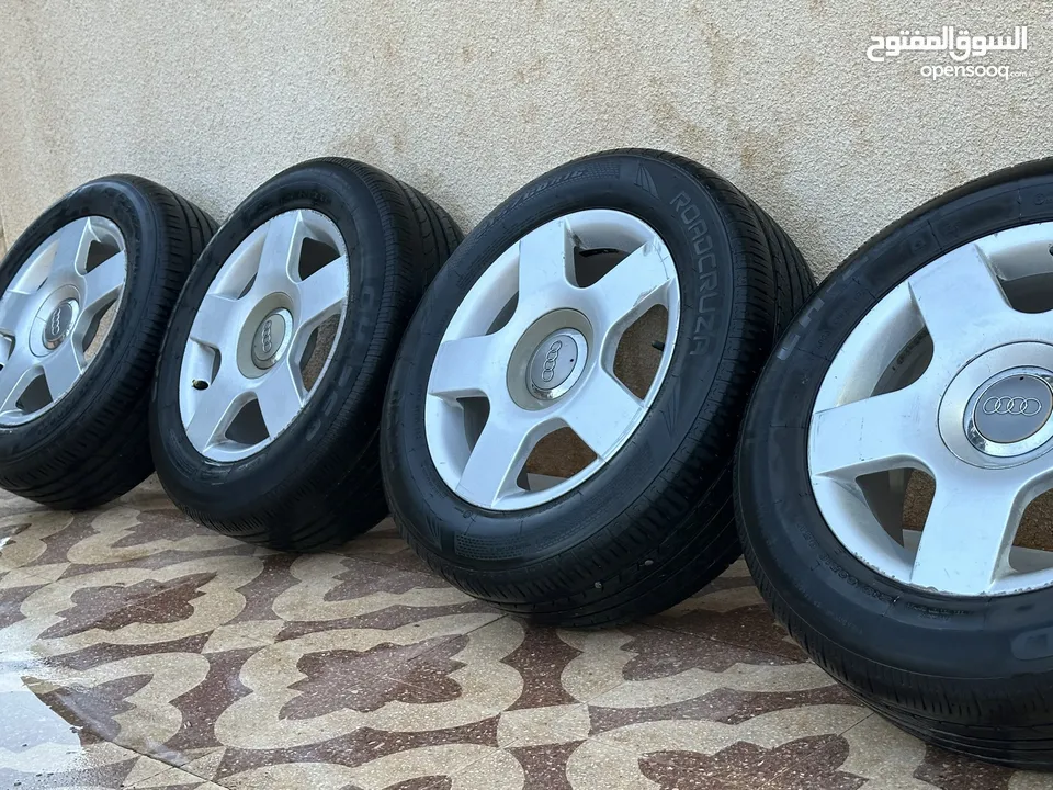 Audi Rims+tires In perfect condition/ جنطات اودي للبيع مع كوشوك