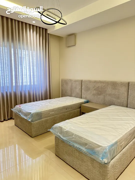 شقة مفروشة للإيجار في عبدون عقد سنوي فقط furnished three bedroom apartment for rent in Abdoun