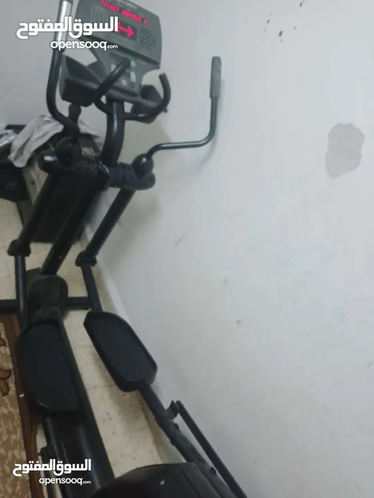 جهاز كروس الغزال لايف فتنس امريكي اصلي للبيع او للبدل مناسب لجميع الاعمار