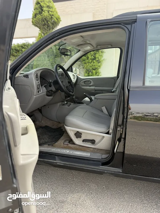 شيفروليه تريل بليزر 2009 4.2 4*4 فحص كامل CHEVROLET TRAILBLAZER 2009 4.2 4*4