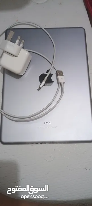 ipad 6th gen 32gb 10inches charger cable only