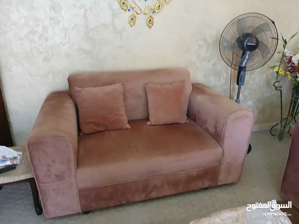 طقم كنب كورنر في حاله ممتازة