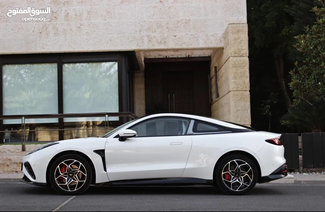نيتا جي تي AWD