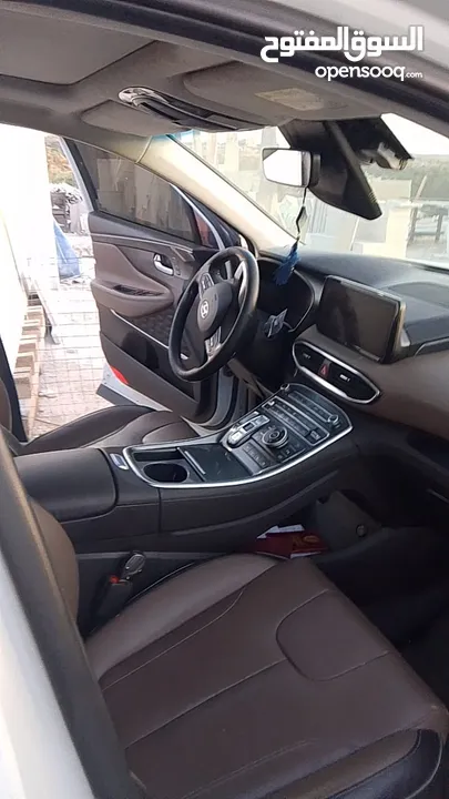 جيب سنتافيه ون مليون دفع رباعي فل اضافات