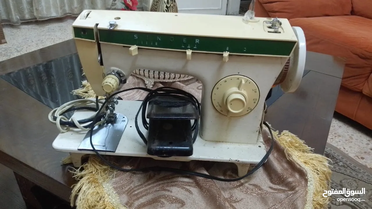 ماكينات خياطه