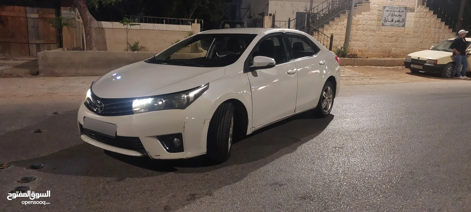 ما شاءالله تيوتا نضيفه استعمال خفيف كلشي شغال إعفاء 81 فيها
