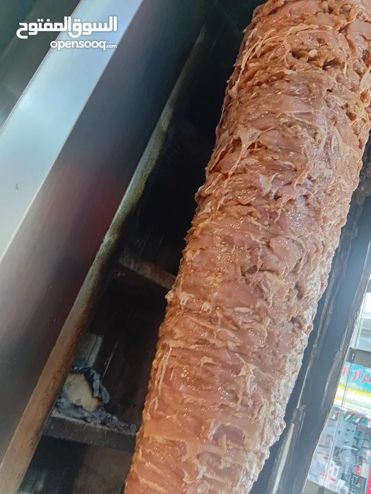مطعم شاورما وسناكات وبرغرات للبيع او للضمان