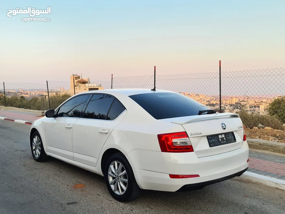 Skoda Octavia__Automatic___Diesel ___2017