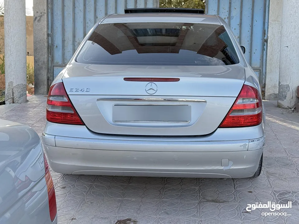 مرسيدس باشا E240 موديل 2004 كمبيو عادي