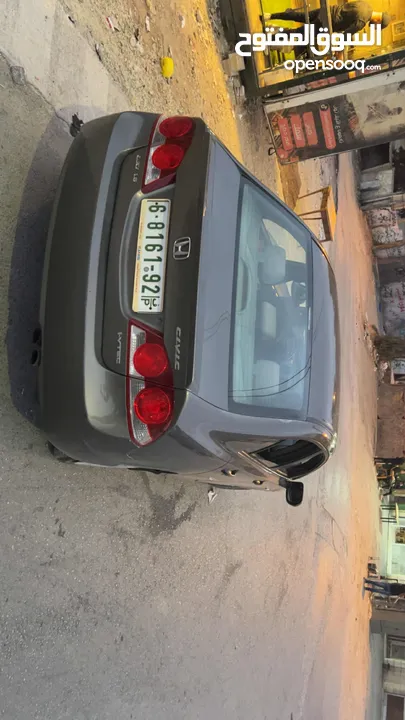 هندا سفيك 2008عداد 63000اف اصلي سيار ة ب