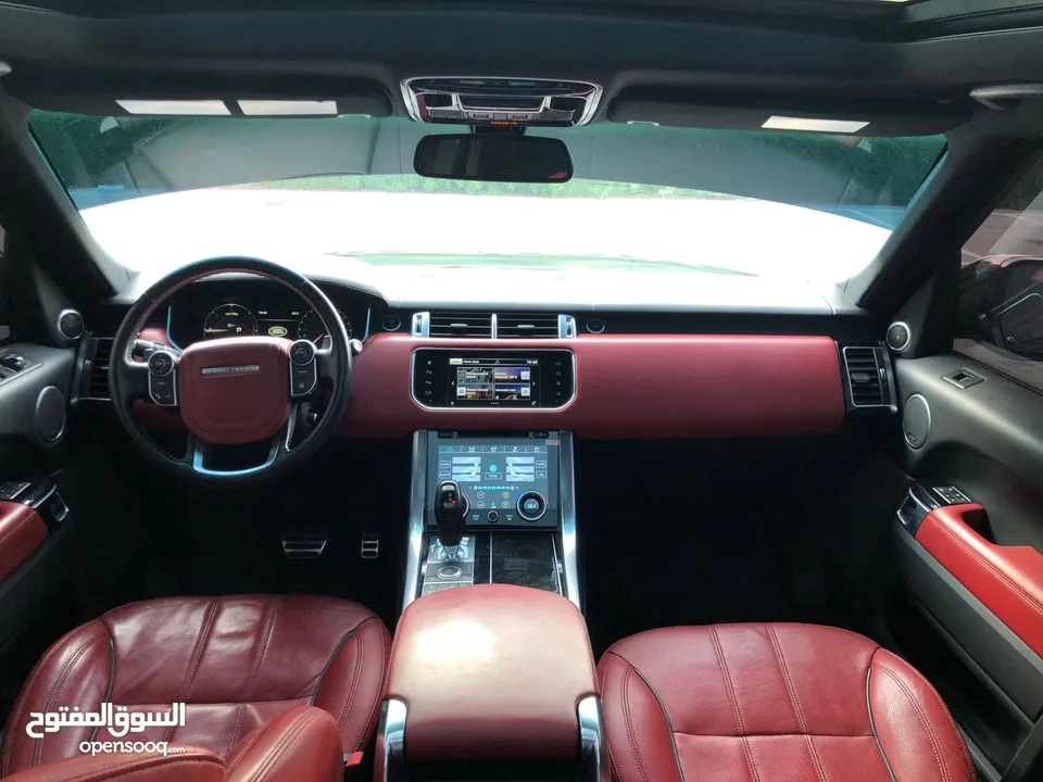 Range Rover Sport SVR -2016- Very clean car