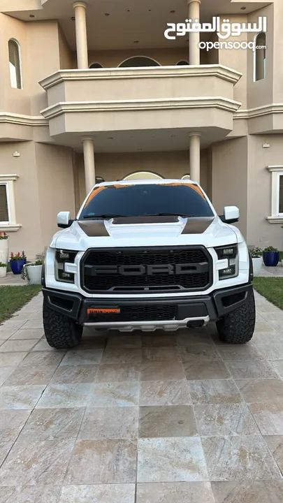 فورد F-150 رابتر 2017 (لون أبيض) خليجي  Ford F-150 Raptor 2017 (White color)