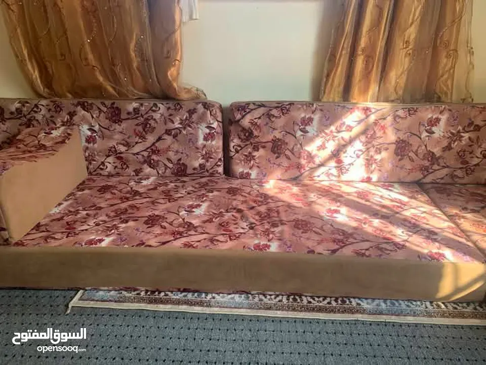 فرش للبيع موجود بأريحا بسعر جيد
