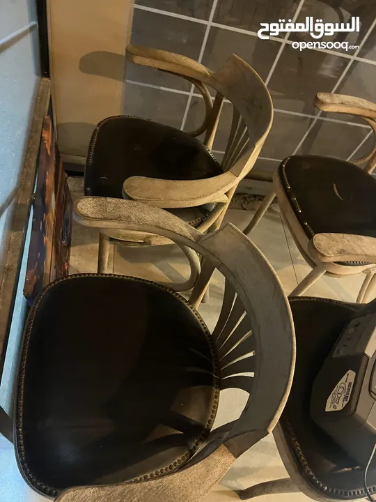 ل كافي شوب المعني يتواصل