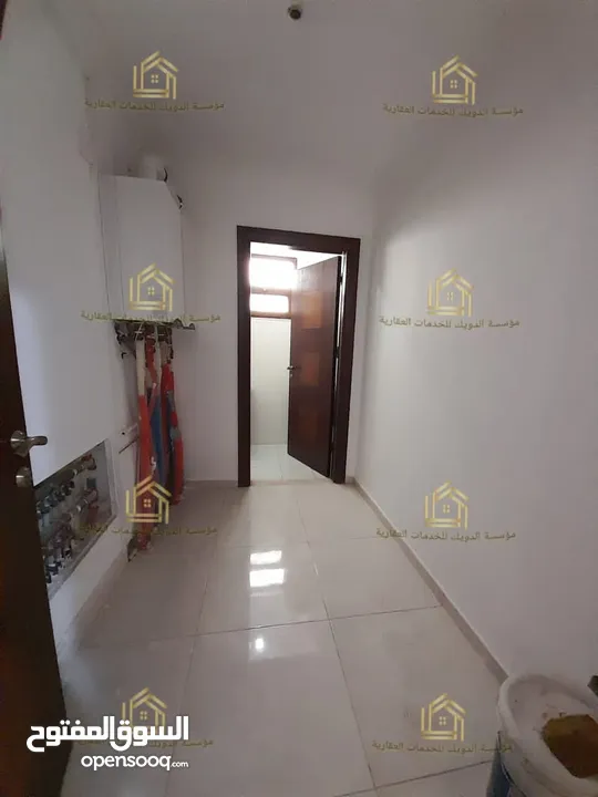 شقة لم تسكن - دير غبار - 4نوم 2ماستر - 325م - بلكونتين بإطلالــــه مميزة - تستحق المشاهدة