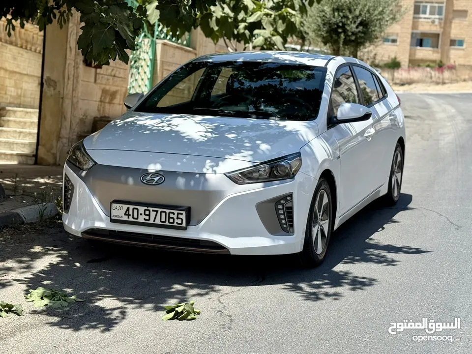 هيونداي ايونيك 2018 فل وفحص ماشيه 90 الف كاش واقساط بدفعه 2000 دينار