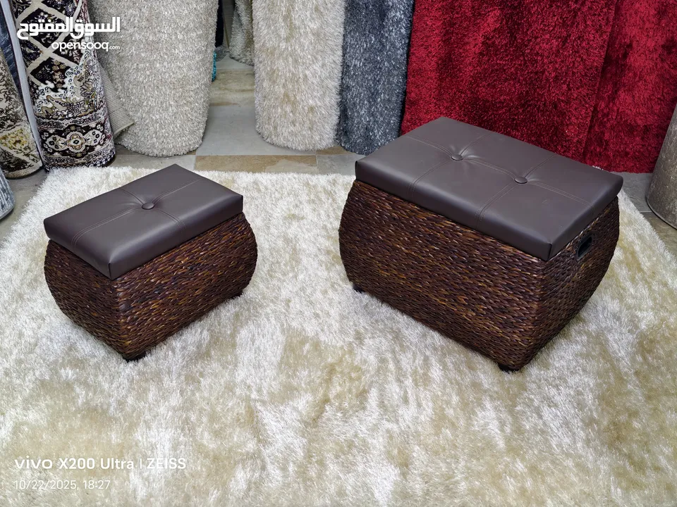صناديق قش مع مقعد
