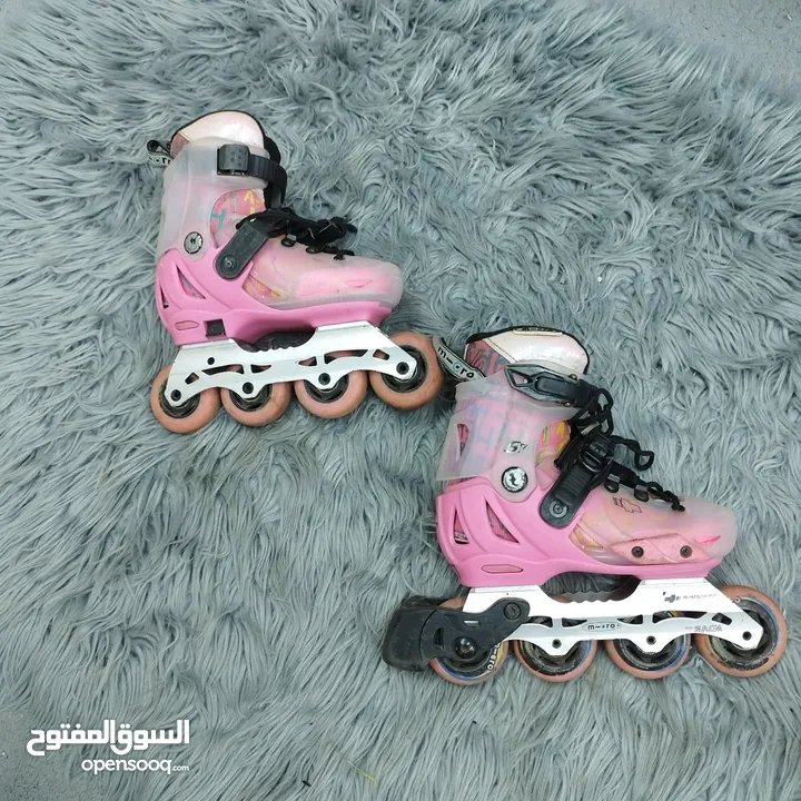 أكسسوارات وخوذ للبيع