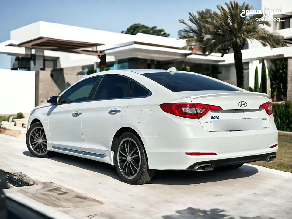 AED 390 HYUNDAI SONATA 2.4L  2016  WELL MAINTAINED