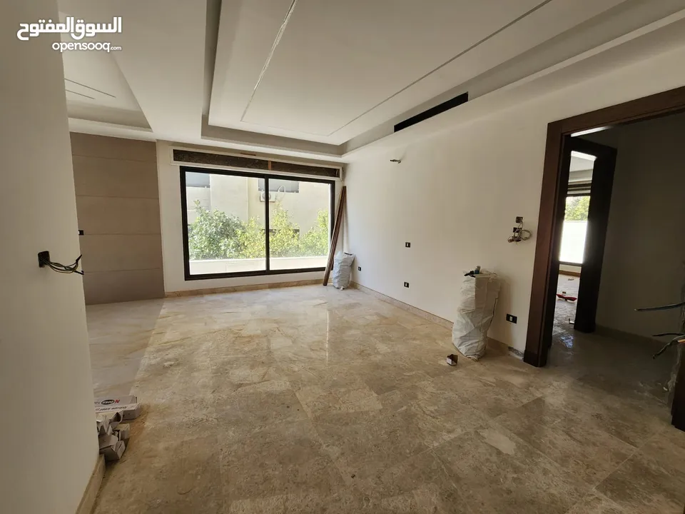 شقة للبيع في الصويفية ref : 14279