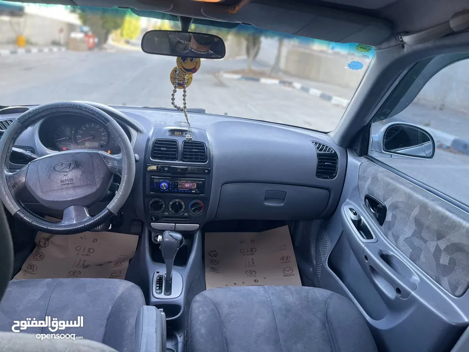 هونداي فيرنا 2004
