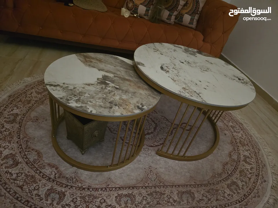 طاولات وسط