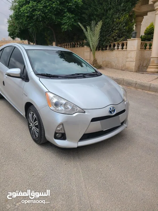 تويوتا بريوس 2014 ماشية فقط 69 الف