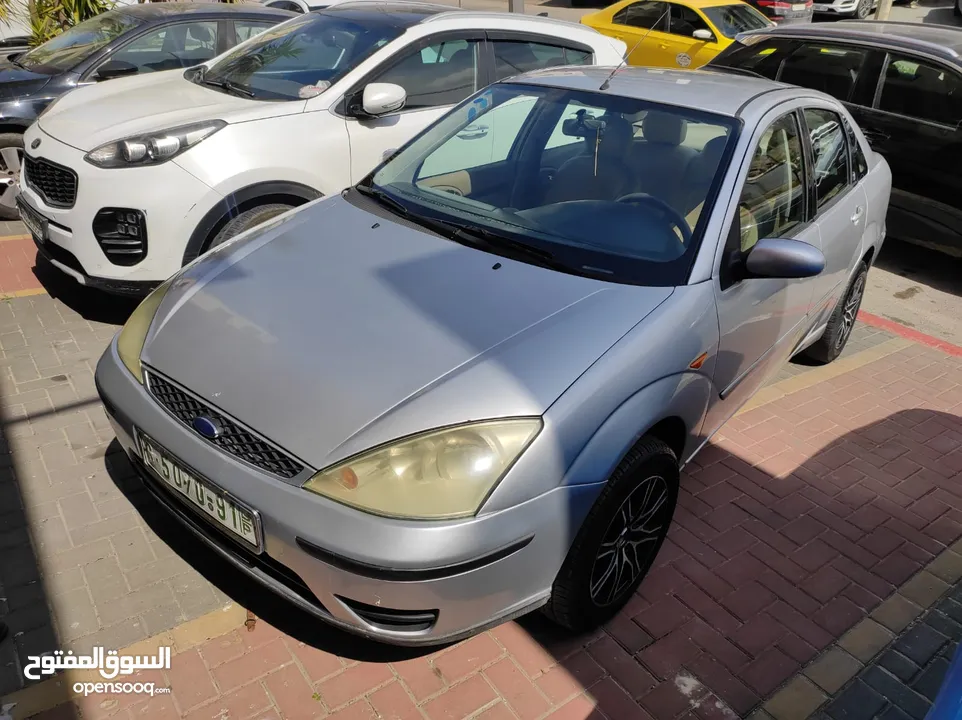 فورد فوكس 2003 أوتوماتيك بحالة ممتازة يد 2 ترخيص وتأمين