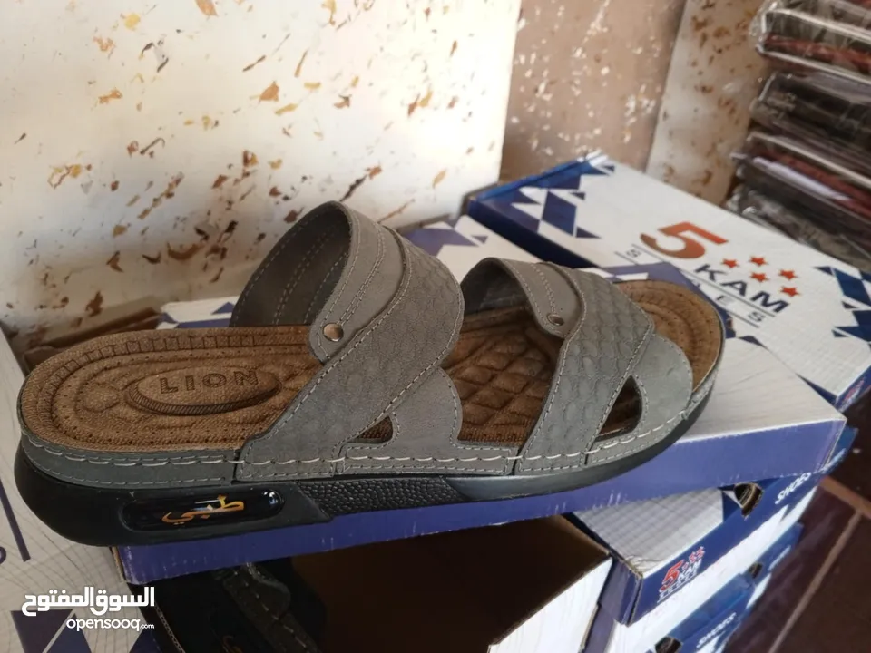 محل ملابس قطنيات اصلية واحذية طبية جلد اصلي